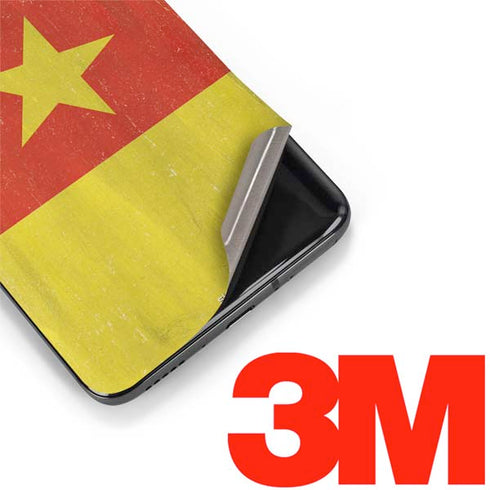 Cameroon Flag Distressed OnePlus 7 Pro Skin